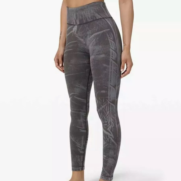 New Lululemon Ebb to Street Tight *Wash - Picture 1 of 5